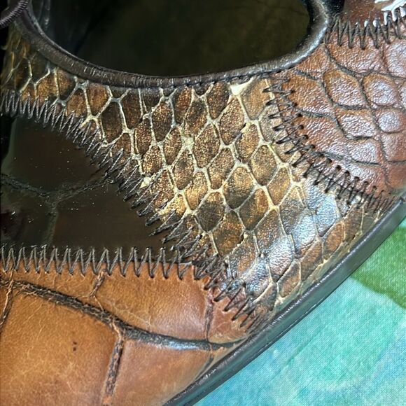 Stuart Weitzman Mixed Leather Tuxedo Lace Up Heels - 8 M (?) - Picture 5 of 16